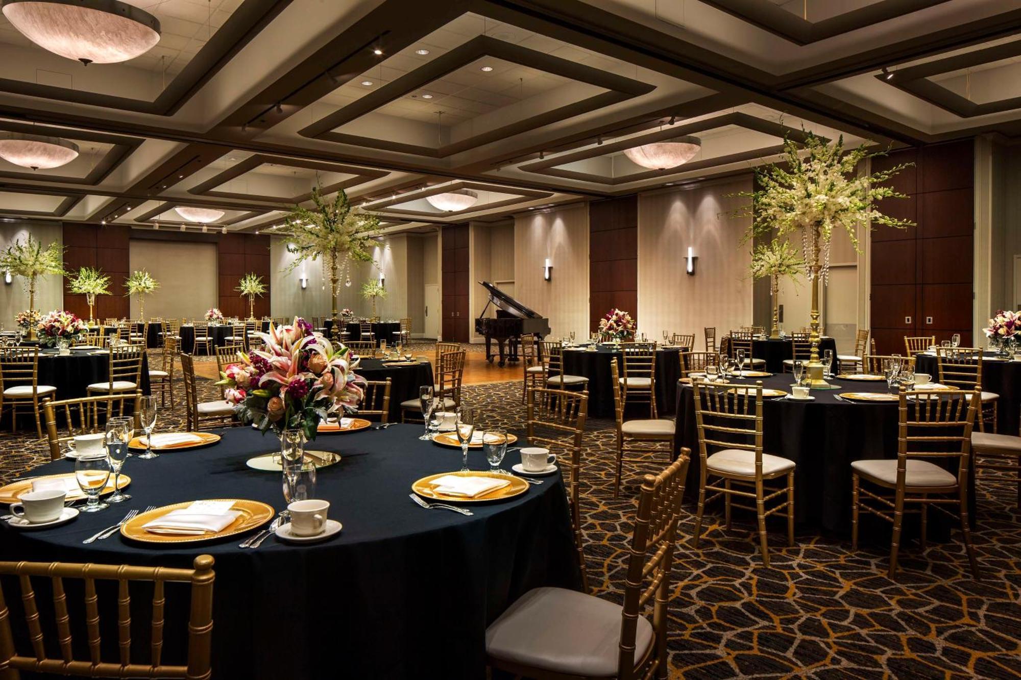 Doubletree By Hilton Newark-Fremont Hotel Eksteriør billede