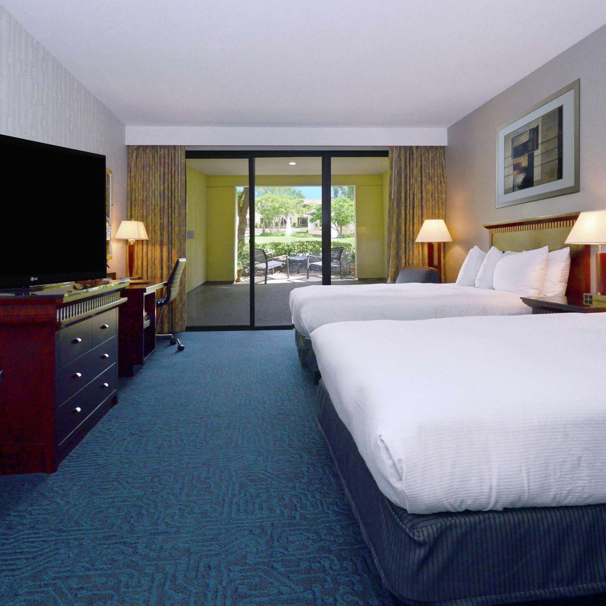 Doubletree By Hilton Newark-Fremont Hotel Eksteriør billede