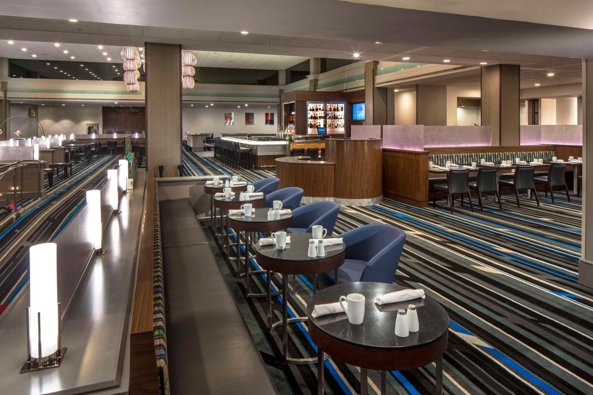 Doubletree By Hilton Newark-Fremont Hotel Eksteriør billede