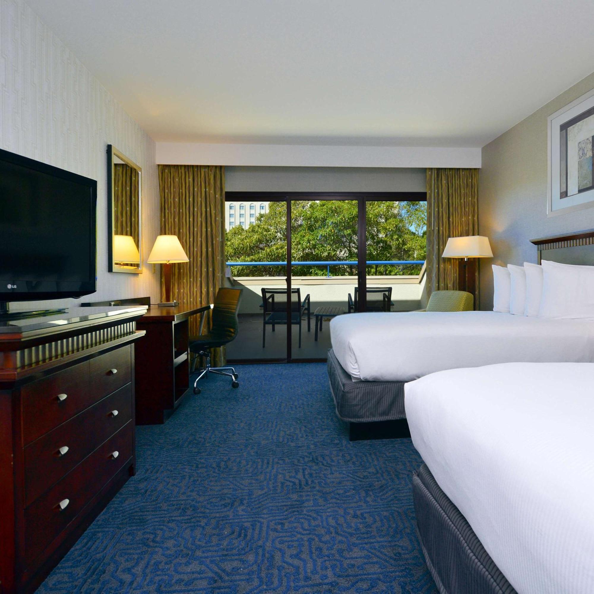 Doubletree By Hilton Newark-Fremont Hotel Eksteriør billede
