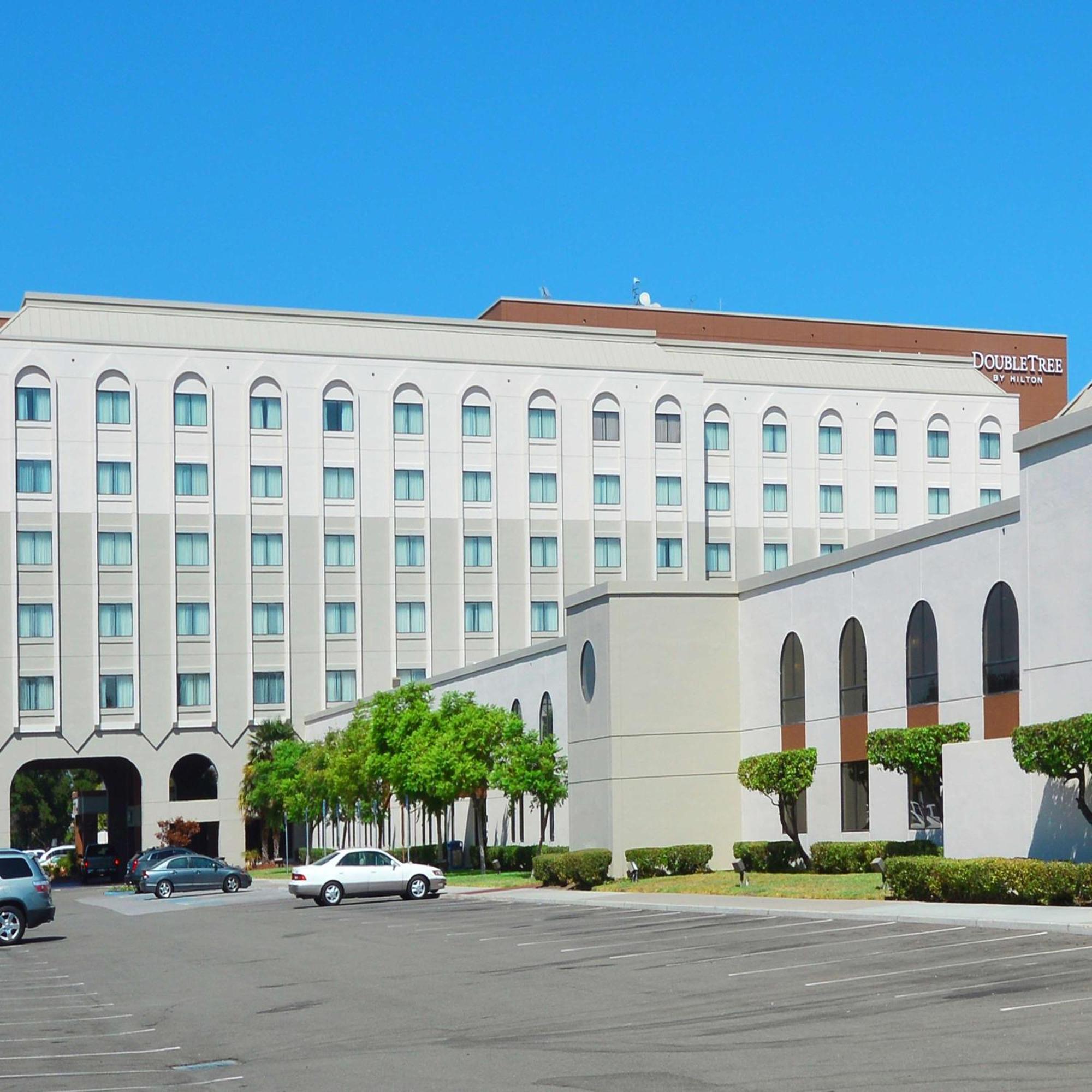Doubletree By Hilton Newark-Fremont Hotel Eksteriør billede