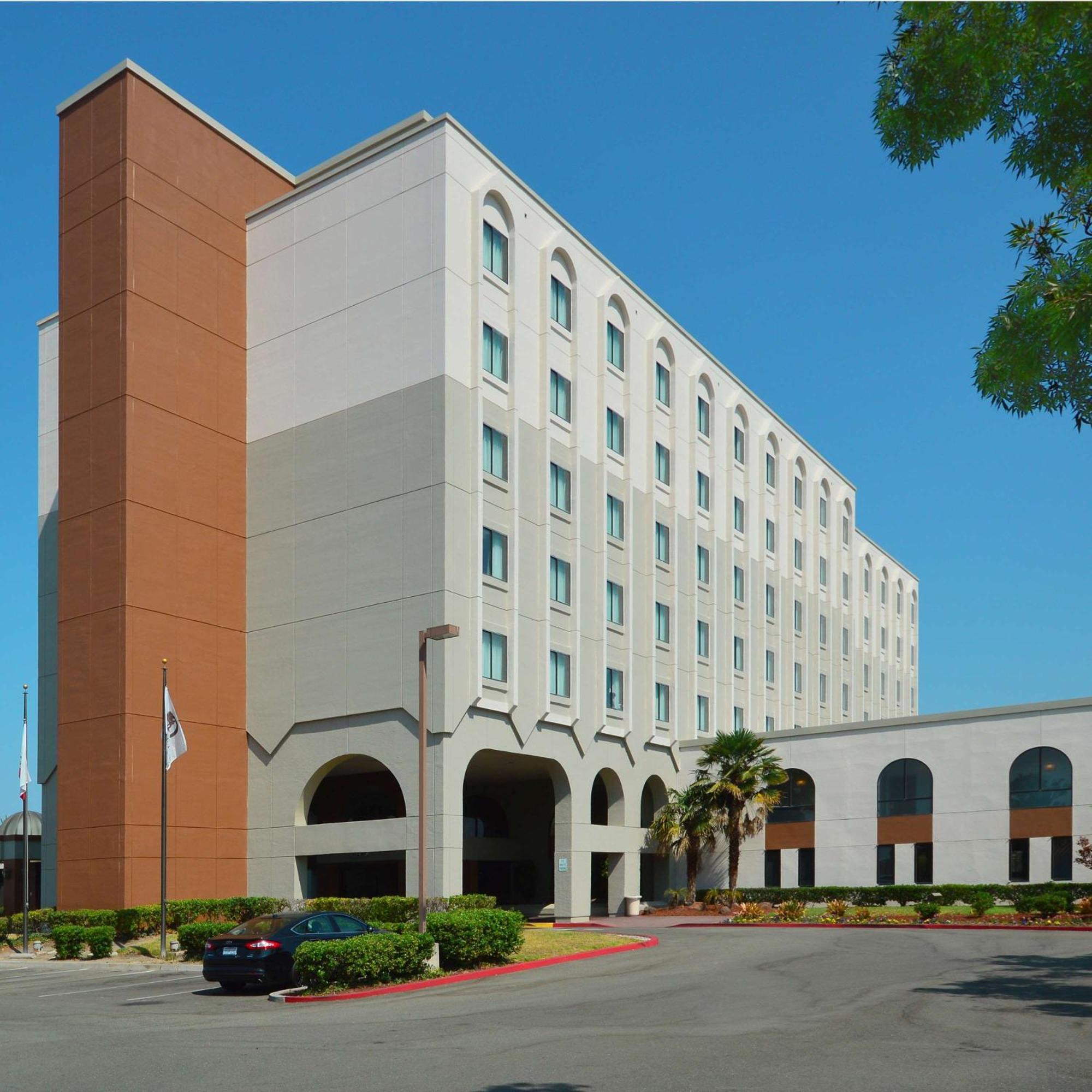 Doubletree By Hilton Newark-Fremont Hotel Eksteriør billede